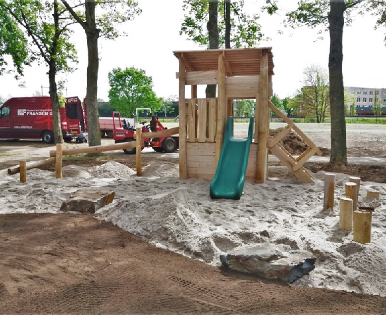 Groen schoolplein | DEUVIE