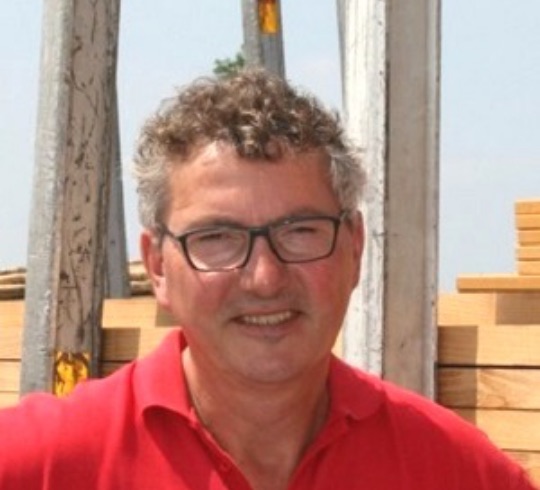 Peter Smits - Chauffeur, ondersteunend timmerman