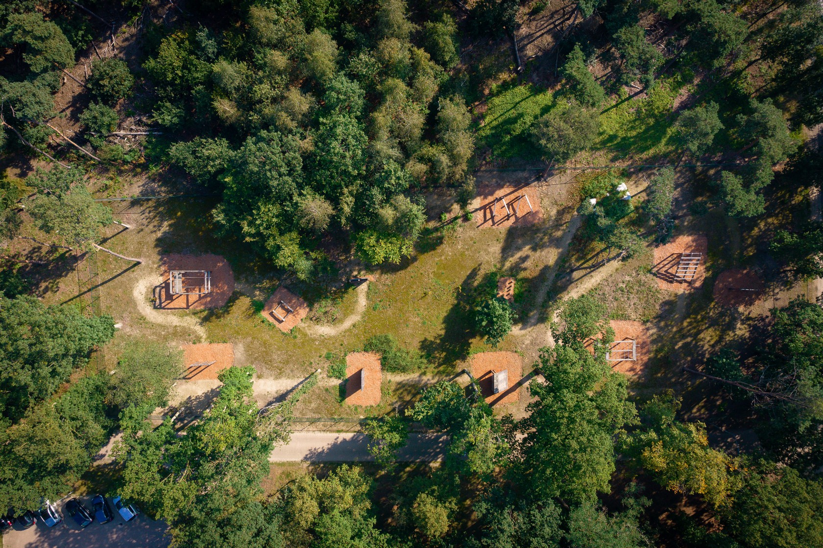 DEUVIE stormbaan met houten sporttoestellen voor buiten stormbaan