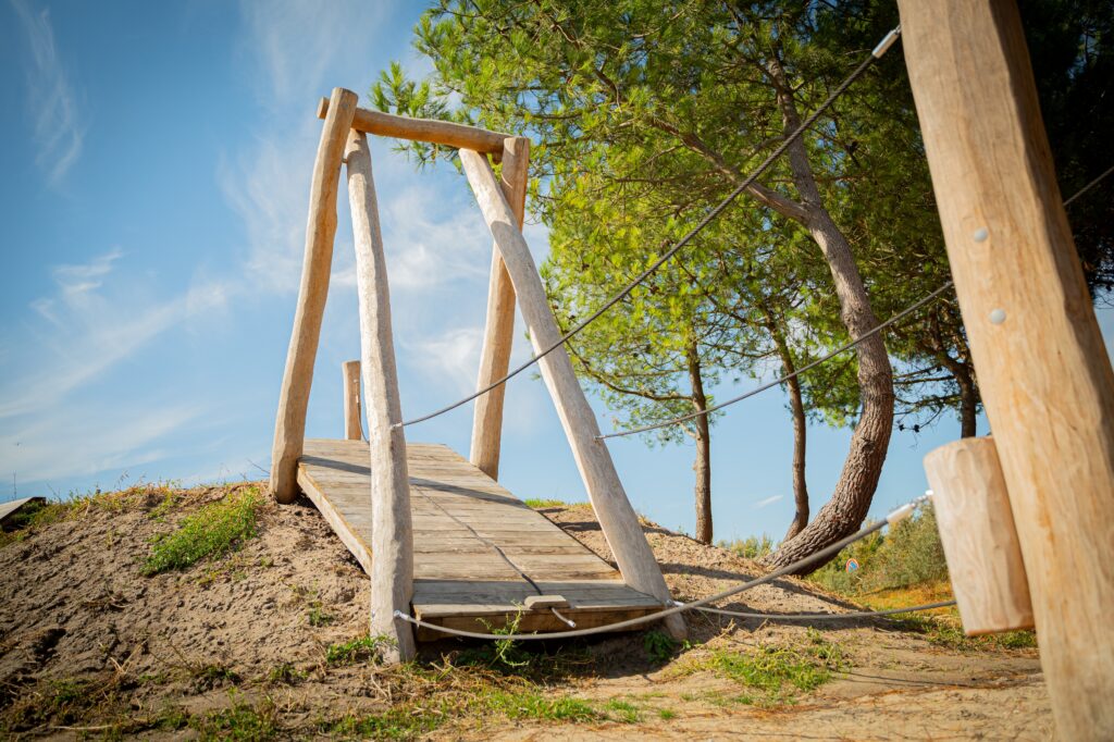 houten sport toestel buiten ouddorp duin sporten buiten houten sporttoestel houten stormbaan buiten